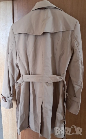 Дамски шлифер марка BURBERRY, снимка 3 - Шлифери - 54882850