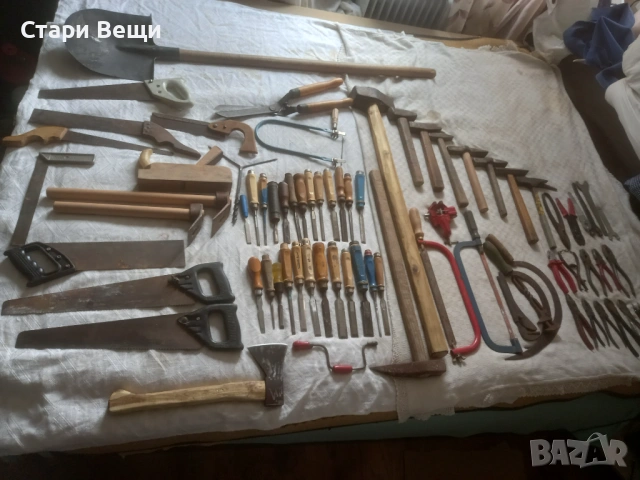Стари ръчни инструменти 