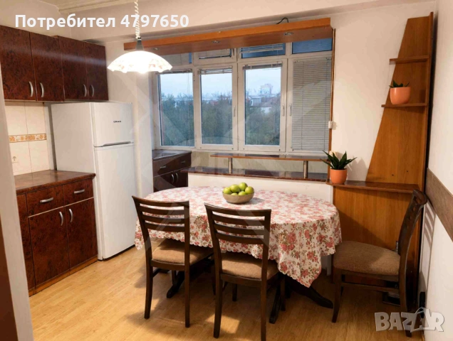 Тристаен Апартамент в Изгрев , снимка 2 - Апартаменти - 54891900