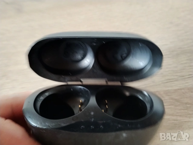 JBL Tune 120 зарядна кутия, снимка 3 - Bluetooth слушалки - 54637610