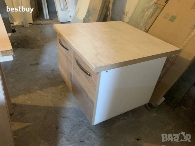 Различни мебели - маса, шкафчета с и без стъкла, снимка 7 - Шкафове - 54229592