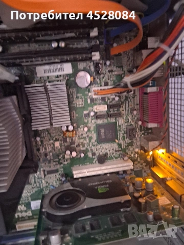 Продавам компютър dell precision t3400, снимка 2 - Работни компютри - 54316818