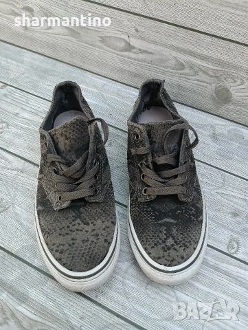 Vans N 38 кожени змийски принт, снимка 2 - Кецове - 55082178