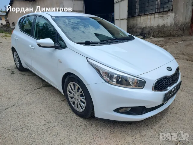 Kia Ceed 1.4 16V , снимка 12 - Автомобили и джипове - 55176783