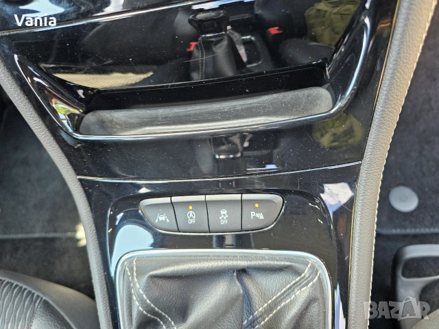 Opel Astra K 1.6 cdti, снимка 10 - Автомобили и джипове - 55078175