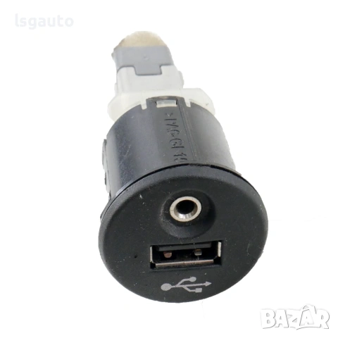 AUX/USB вход Nissan Juke I 2010-2019 ID: 162344