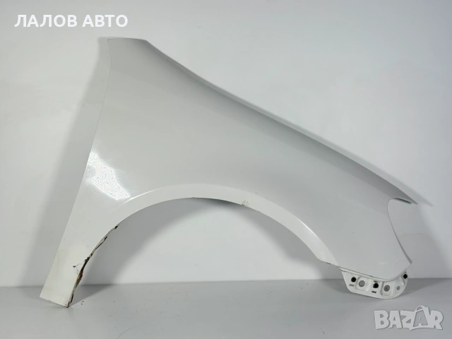 Преден десен бял калник Vw Golf VI (08-12)г. 