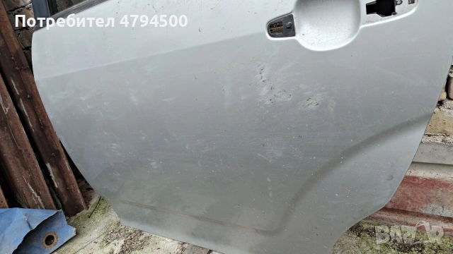 Задна лява врата Toyota Corolla Verso, Корола Версо, снимка 2 - Части - 54175057