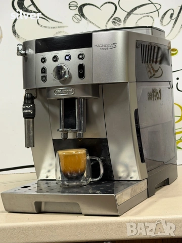 Кафемашина кафе автомат delonghi magnifica smart с гаранция