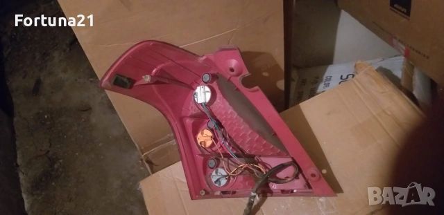 Suzuki Swift -  оригинален стоп ляв, снимка 3 - Части - 45093063