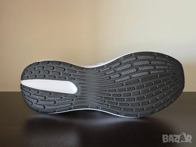 Adidas Response Runner , снимка 6 - Маратонки - 54514193