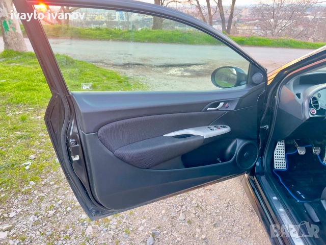 Продава се Хонда civic 2.2 дизелов топ състояние внос нос, снимка 6 - Автомобили и джипове - 55057302
