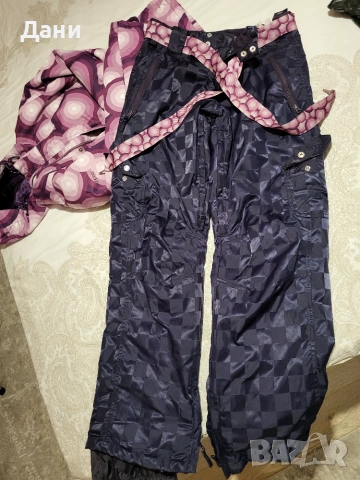 Дамски ски комплект Cropp , снимка 9 - Зимни спортове - 55285611