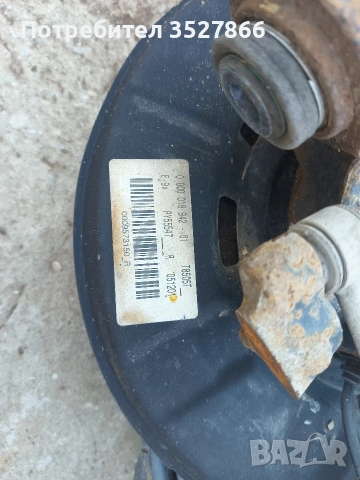 Заден десен шенкел BMW E90 320D, снимка 2 - Части - 55228308