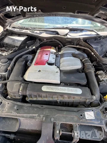 Мерцедес C200 компресор, снимка 2 - Автомобили и джипове - 55682561