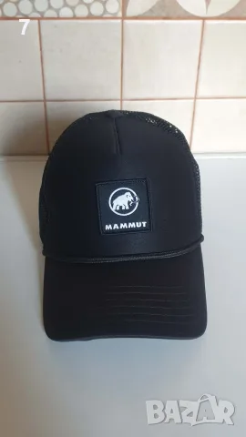 Оригинални нови шапки Puma Mercedes Petronas  , Porsche, Mammut , снимка 6 - Шапки - 55658821