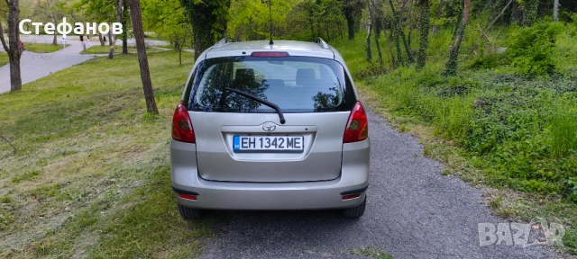 Toyota Corolla verso D4D , снимка 8 - Автомобили и джипове - 54314006