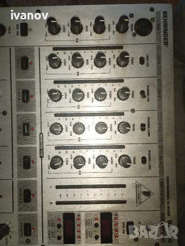 Behringer Pro Mixer DJX 700, снимка 3 - Ресийвъри, усилватели, смесителни пултове - 55507203