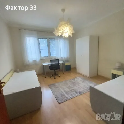 Луксозен просторен  3-стаен в Стрелбище , снимка 10 - Апартаменти - 53825487