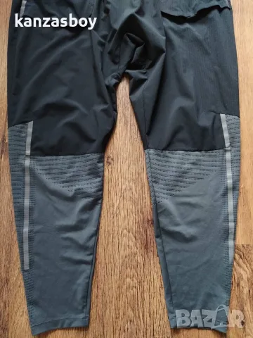 Nike 2019 Tech Pack Running Pants - страхотно мъжко долнище XL, снимка 9 - Спортни дрехи, екипи - 55354431