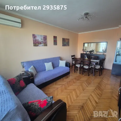 Просторен 3- стаен апартамент, снимка 3 - Апартаменти - 55699193