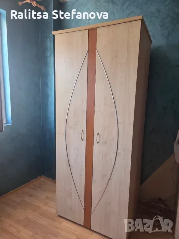 Продавам гардероб 