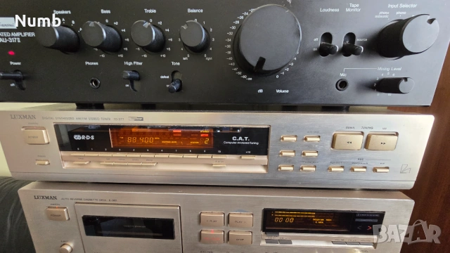 Усилвател Sansui AU-317II, Тунер Luxman TD-377, Дек Luxman K-351, Тунер Sansui TU-717, снимка 3 - Ресийвъри, усилватели, смесителни пултове - 54280186