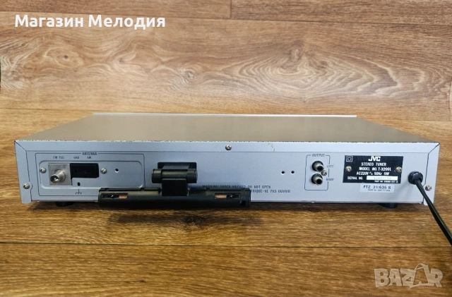 Тунер JVC T-X200L – Надежден дигитален тунер с отлично приемане, снимка 9 - Декове - 54143587