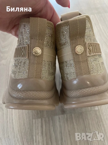 Нови дамски маратонки STEVE MADDEN, снимка 6 - Маратонки - 54486611