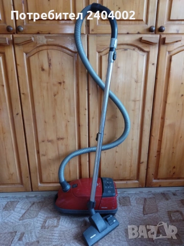 Прахосмукачка Miele Tango Plus 1600W, снимка 14 - Прахосмукачки - 54883369