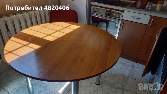 Кръгла Трапезна Маса, снимка 2 - Маси - 54478676