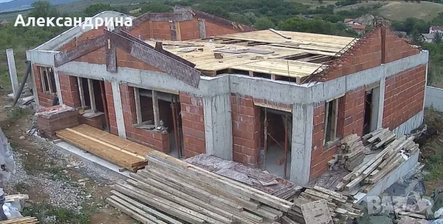 Продавам къща в с. Големо Бучино гр. Перник, снимка 12 - Къщи - 54868444
