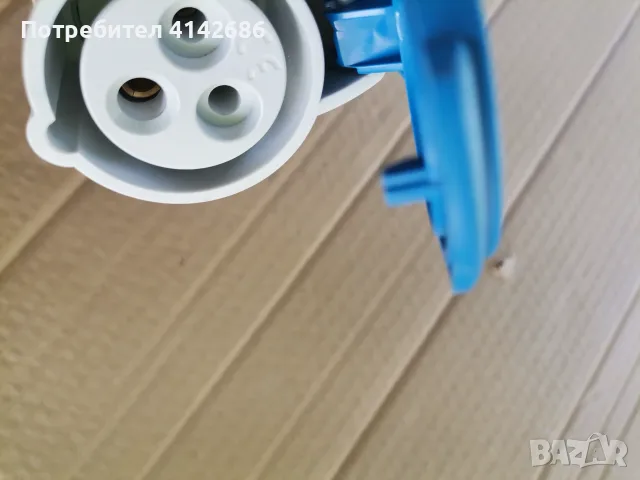 Промишлени контакти  SCHNEIDER 2P,IP44,16A  и SCAME  2P,IP44,32A, снимка 13 - UPS захранвания - 46502274