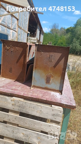 Шкафчета за съблекални на персонал , снимка 2 - Стелажи и щандове - 55258434