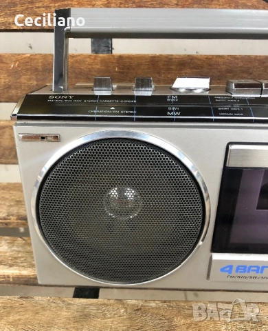 Радиокасетофон Sony Boombox  CFS-330S - Japan, снимка 10 - Радиокасетофони, транзистори - 54386278