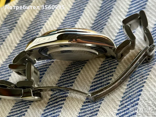 Часовник Ролекс Oyster Perpetual Rolex, жълт циферблат, снимка 5 - Луксозни - 55578709