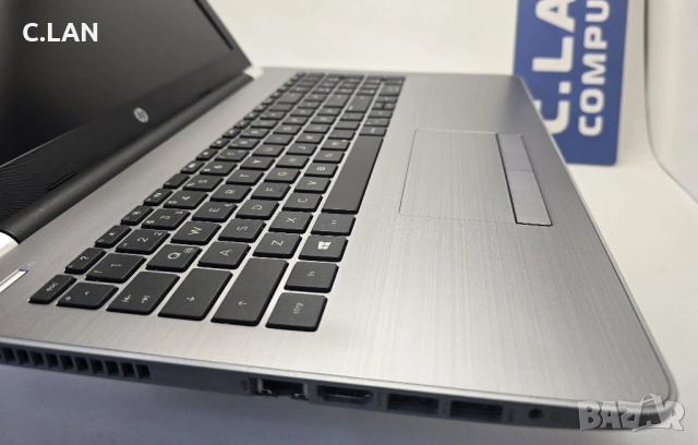 HP 15-BS139NG i7 8550U/8GB/256SSD/500HDD/AMD R7 M340-4GB/FHD, снимка 7 - Лаптопи за дома - 54437910