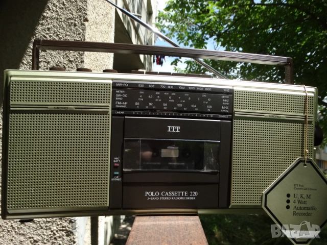 ITT Polo Cassette 220 ..., снимка 2 - Радиокасетофони, транзистори - 54719030