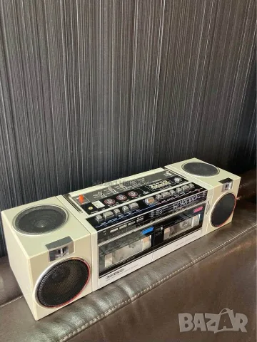 SANYO M-W24K VINTAGE RETRO BOOMBOX радио касетофон, снимка 4 - Радиокасетофони, транзистори - 55499373