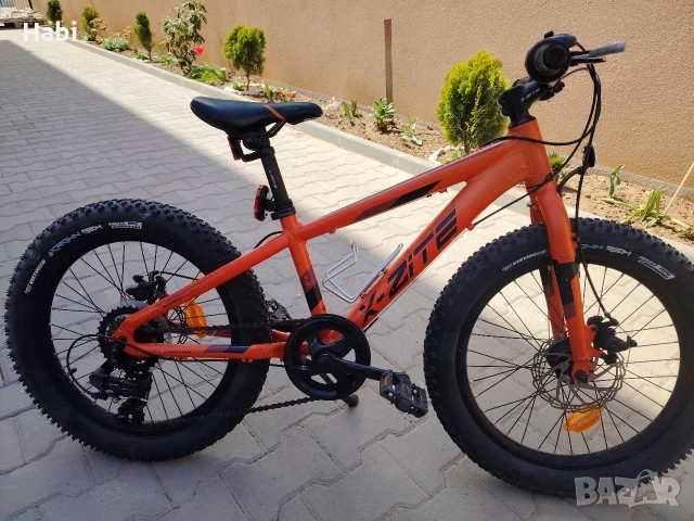 Велосипед 20 цола, снимка 2 - Детски велосипеди, триколки и коли - 54256659