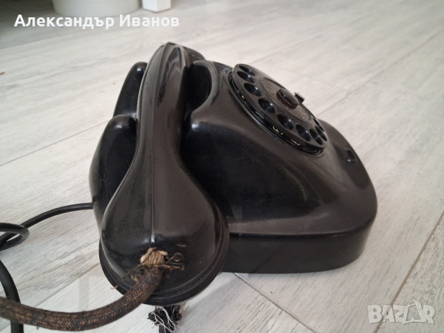Бакелитов ретро телефон, снимка 6 - Антикварни и старинни предмети - 37931690