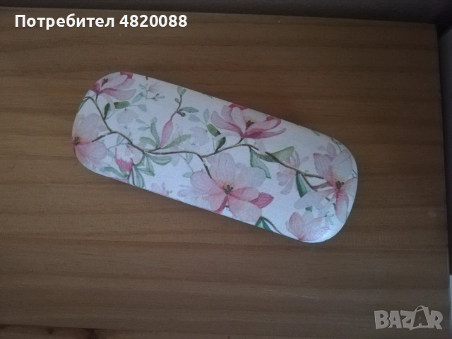 Твърд калъф за очила с РЪЧНА декорация