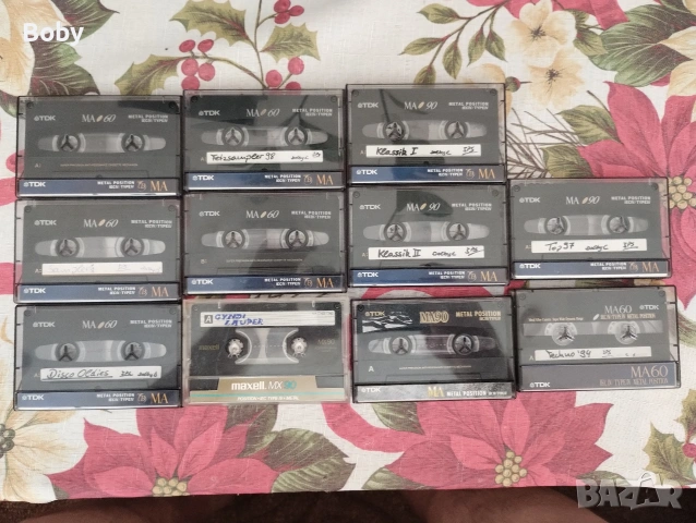 Метални аудио касети TDK и Maxell