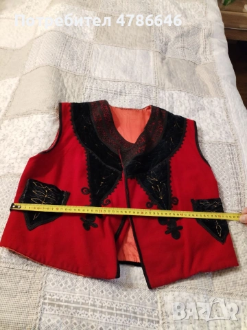 Български народни носии Елеци