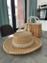 Сламена дамска шапка с декорация от перли, снимка 1