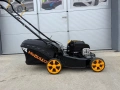 Самоходна косачка Husqvarna , снимка 1