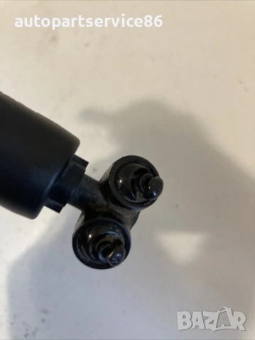 Помпа за миене на фарове предна дясна за Mercedes Clk 270 CDI W209 (2005), снимка 2 - Части - 53971446