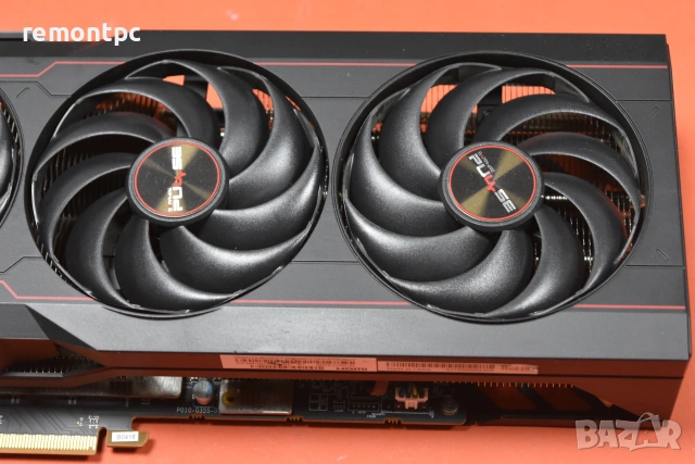 Видео карта Sapphire Pulse RX 6800 16 GB - в кутия и аксесоари , снимка 7 - Видеокарти - 55120158
