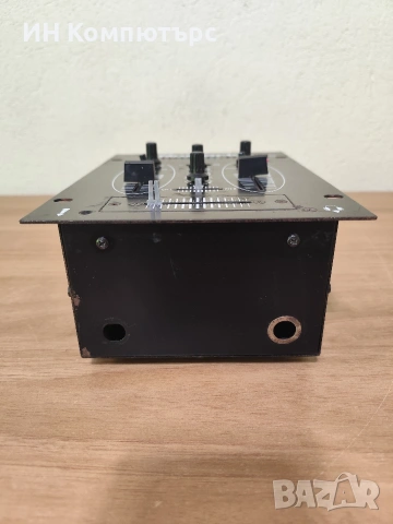 Продавам два миксера Numark DM905 & DM950USB, снимка 2 - Ресийвъри, усилватели, смесителни пултове - 54334352