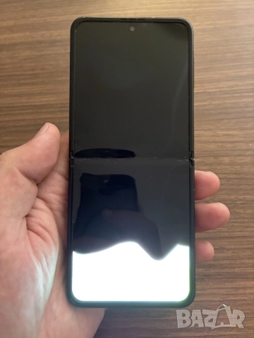 Samsung Galaxy Z Flip 4 - за части, снимка 7 - Samsung - 55164397